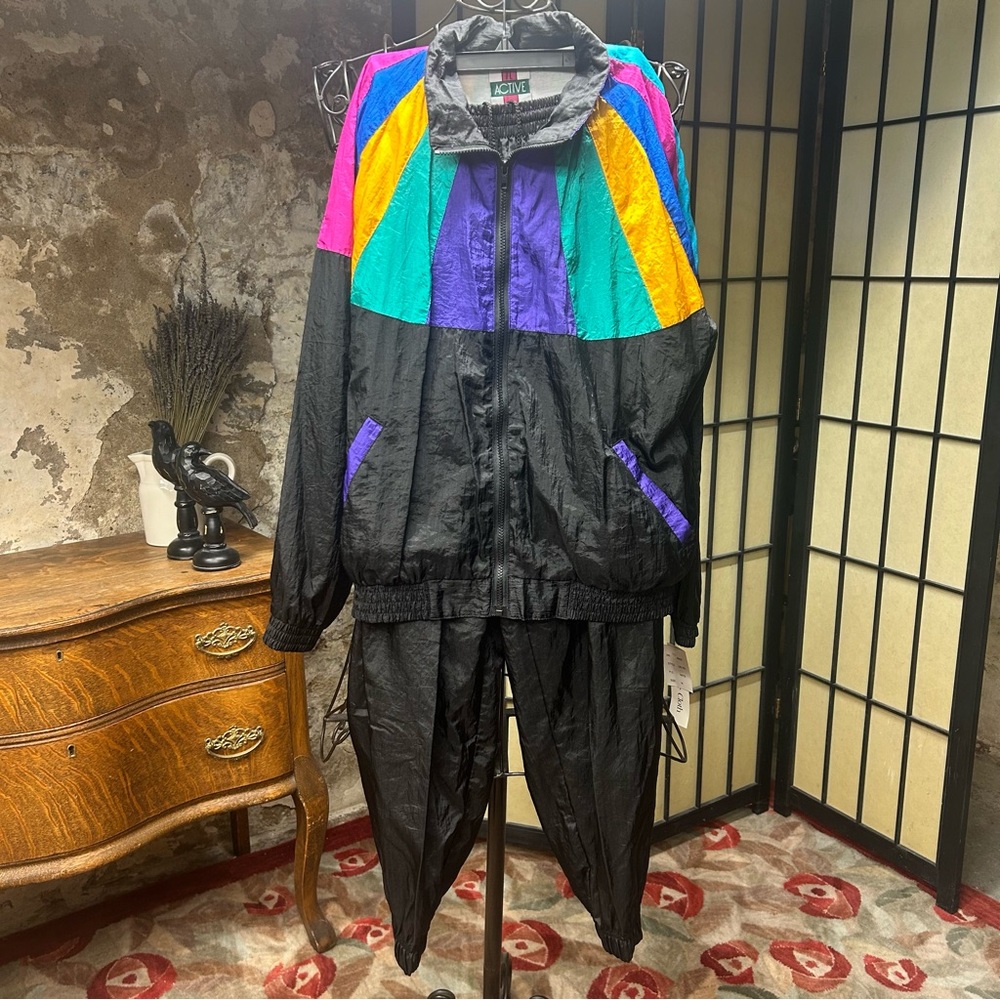 VNT 80s/90s  Deadstock Active Exposure Tracksuit/Windbreaker: MEDIUM